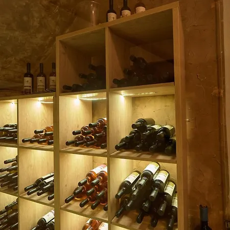 Mirabilia Boutique Отель