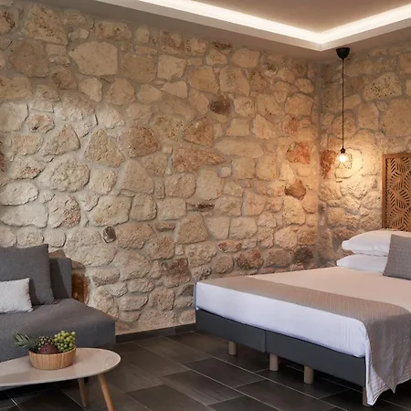 Mirabilia Boutique Отель 3*