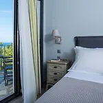 Mirabilia Boutique
