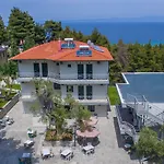 Mirabilia Boutique