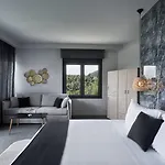 Mirabilia Boutique 3* Kriopigi