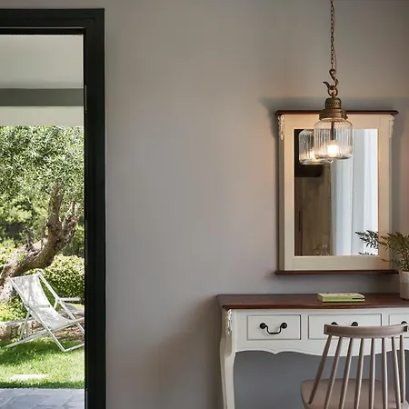 Mirabilia Boutique 3* Kriopigi