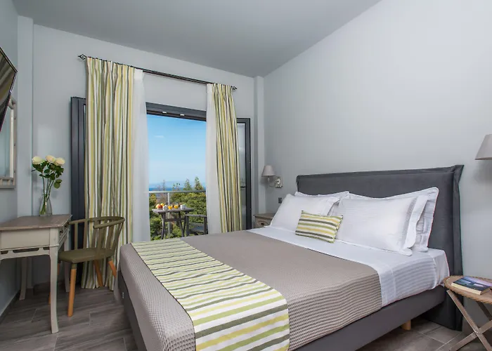 Mirabilia Boutique 3*