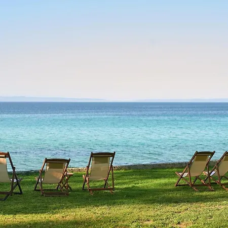 Mirabilia Boutique Hotel 3*